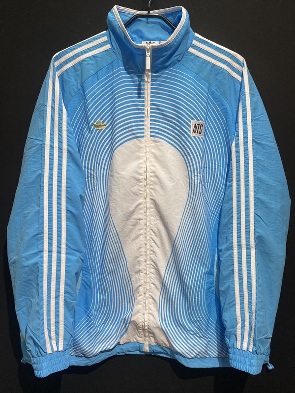じ*つ様 新品未使用　adidas blue Summer Tour 2024 送料無料adidas Originals MEN'S BLUE SUMMER TOUR TEE (adidas/T