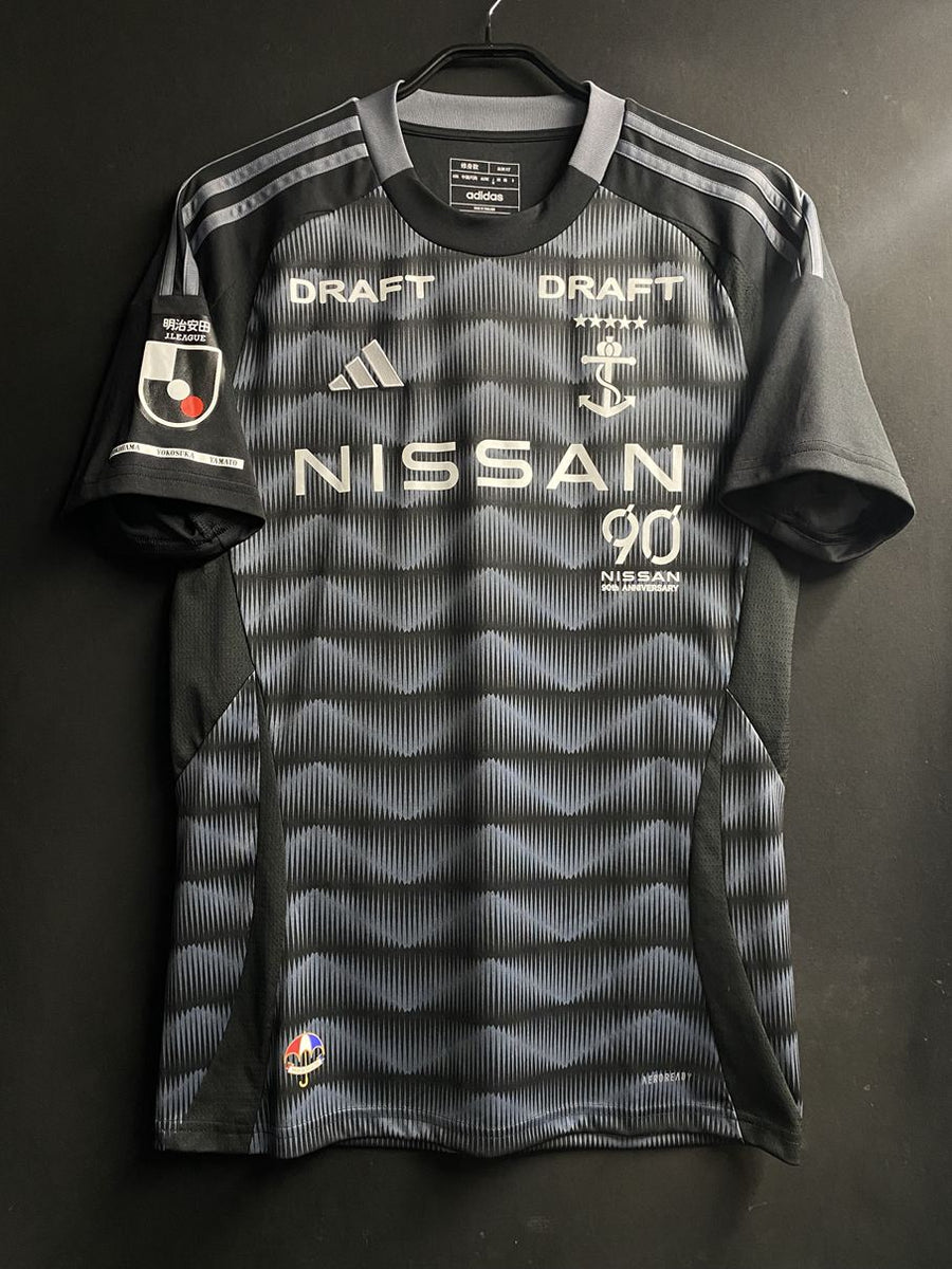 横浜F・マリノス – Vintage Sports Football Store