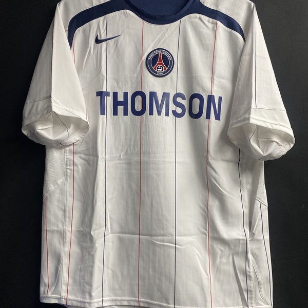 パリ・サンジェルマン – Vintage Sports Football Store