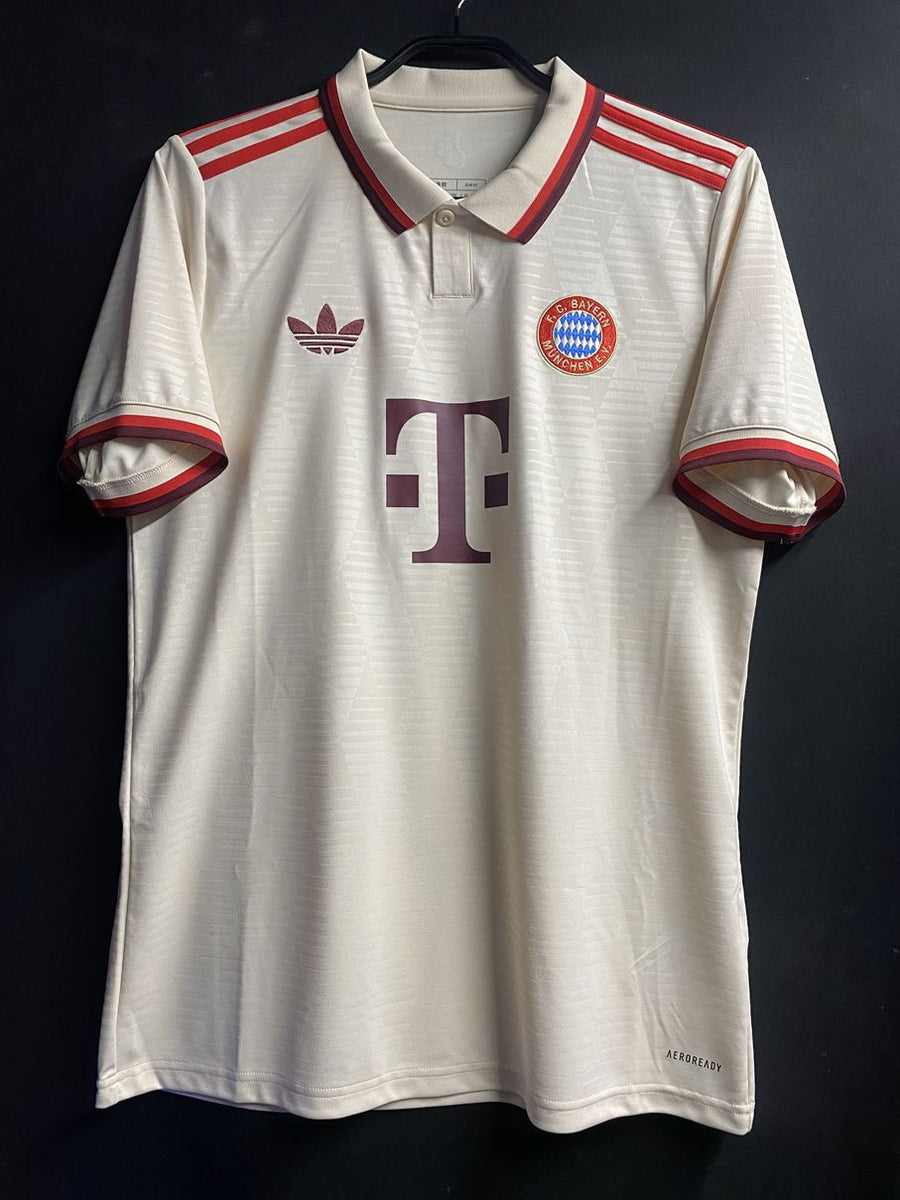 バイエルン – Vintage Sports Football Store