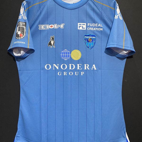 横浜FC – Vintage Sports Football Store