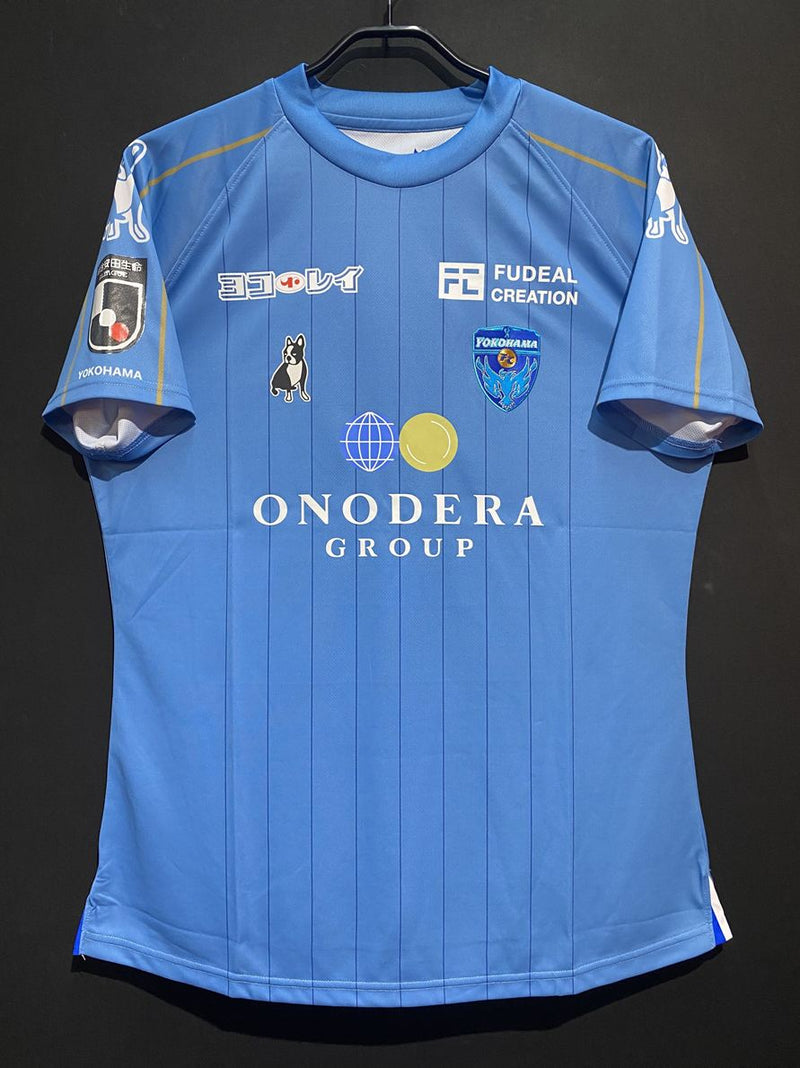 横浜FC – Vintage Sports Football Store