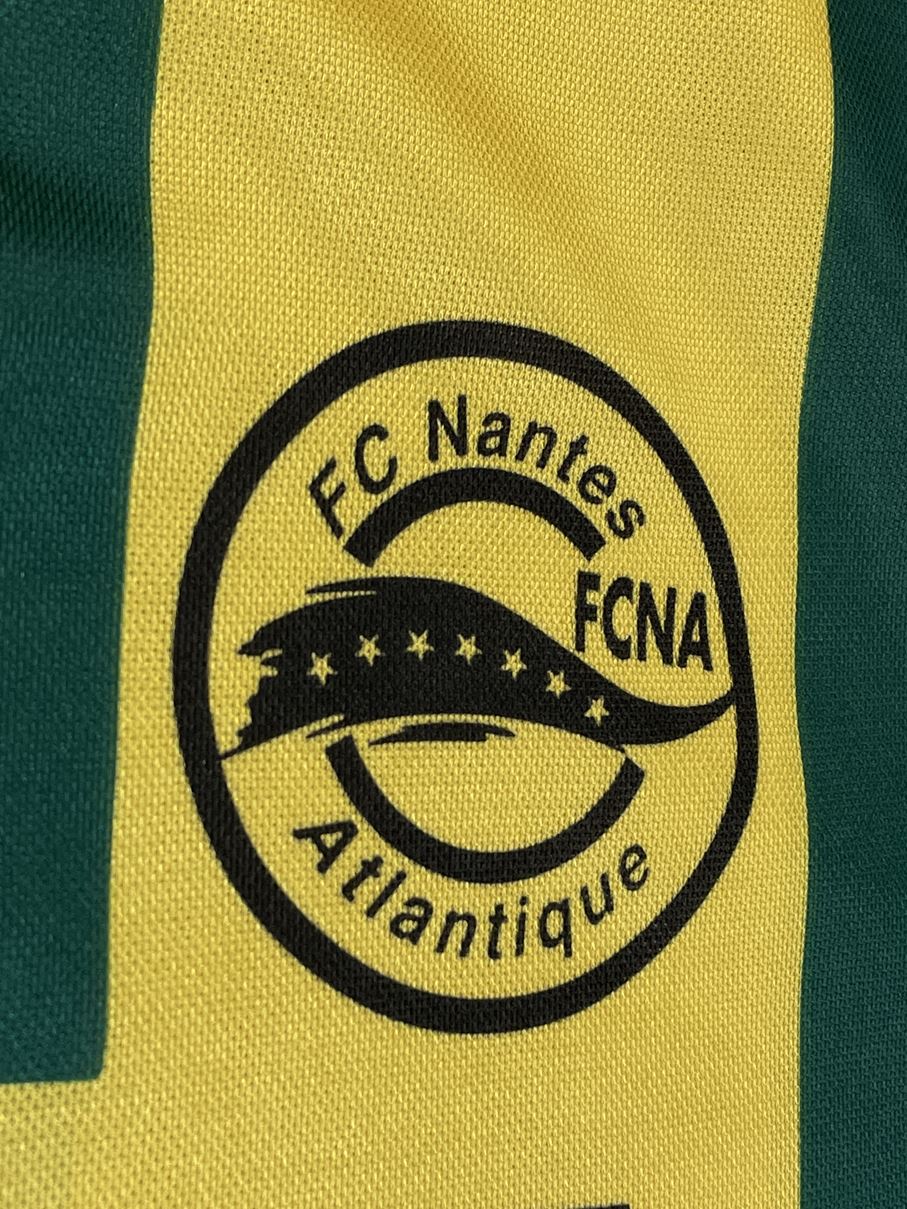 Nantes F . C フランス製です。-